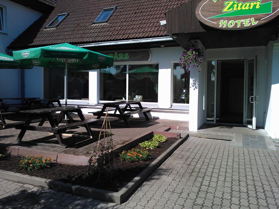 Zirini Hotel Kolka Exterior photo